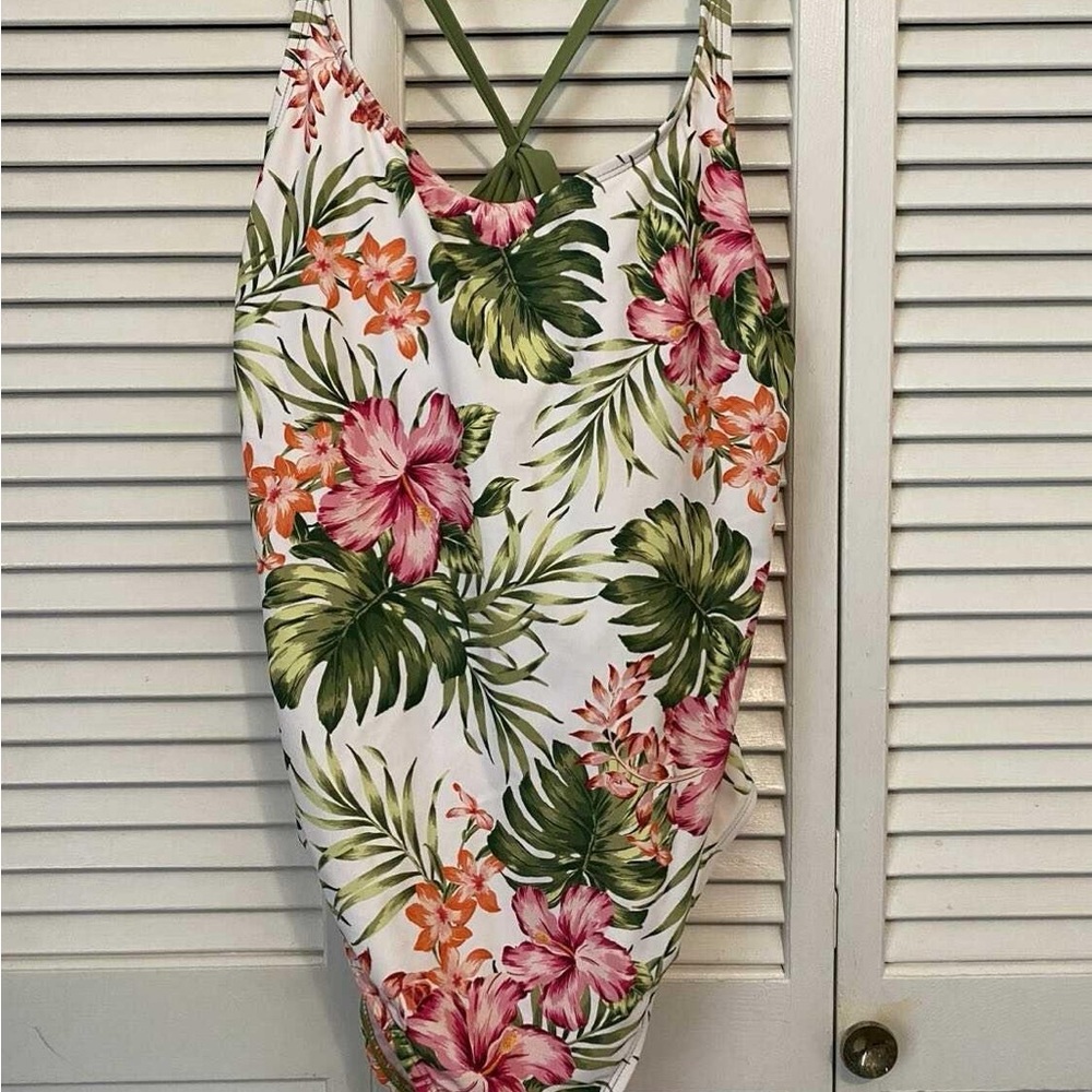 Hurley XXL Tropical One Piece Bathing Suit